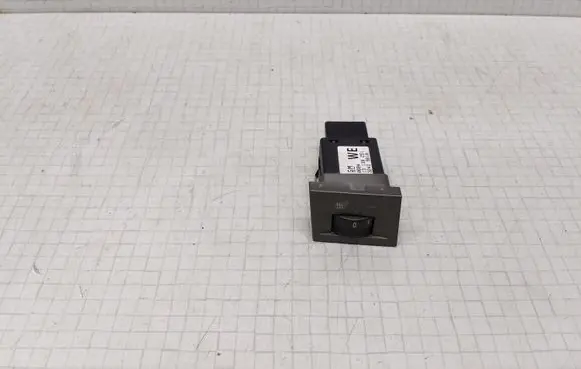Opel Vectra C Seat heating switch 13138251WE 32429810