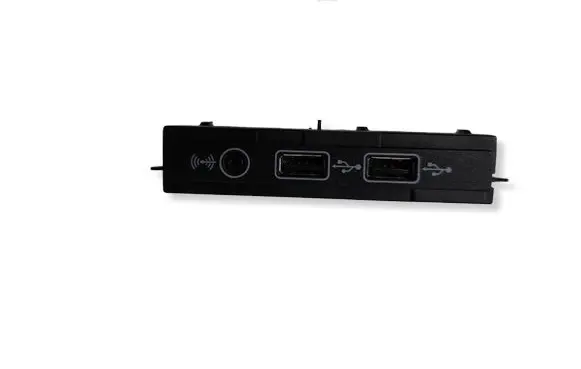 Volkswagen Tiguan USB socket connector 5QF035726