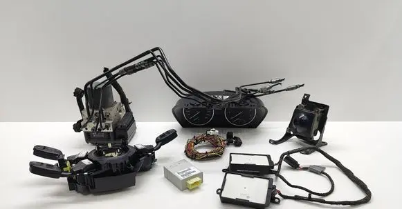 BMW 5 E60 E61 Distronic sensor radar 6783370 678337006 34516783370