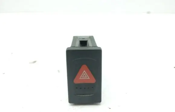 Volkswagen PASSAT B5.5 Hazard light switch 3B0953235B