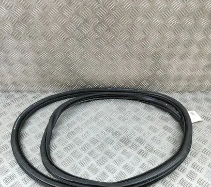 Peugeot 5008 III Rubber seal rear door 9839764680