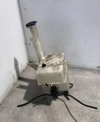 Hyundai i40 Windshield washer fluid reservoir/tank 986103Z001