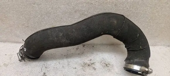 Intercooler hose/pipe