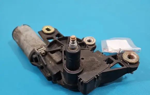 Rear window wiper motor