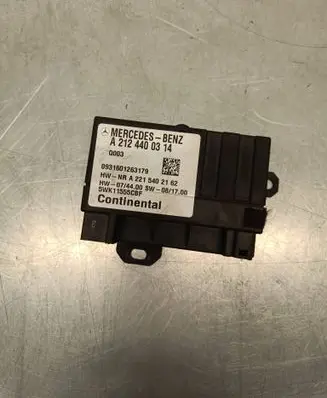 Mercedes-Benz E W212 Fuel injection pump control unit/module A2124400314 5WK11555CBF 0931601263179