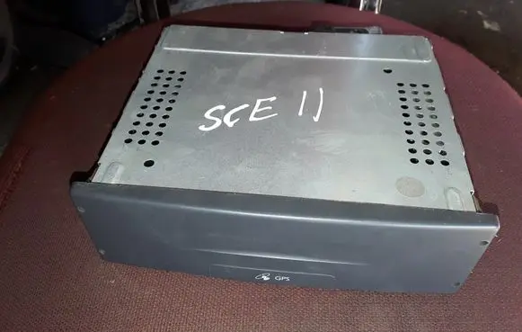 Renault Scenic II - Grand scenic II GPS navigation control unit/module 8200338529