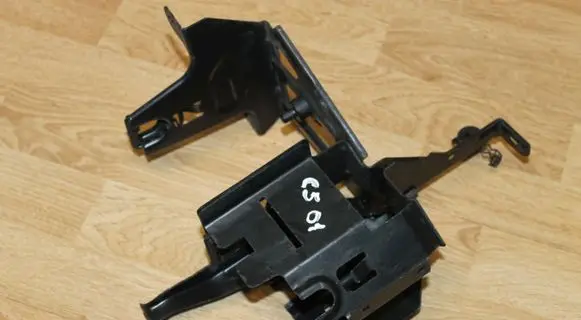 Audi A6 S6 C5 4B ABS pump bracket 4B0614119AB