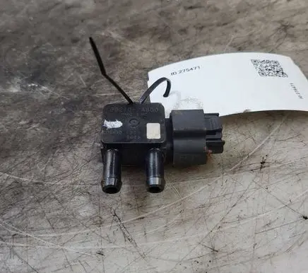 KIA Rio Exhaust gas pressure sensor 392102A800