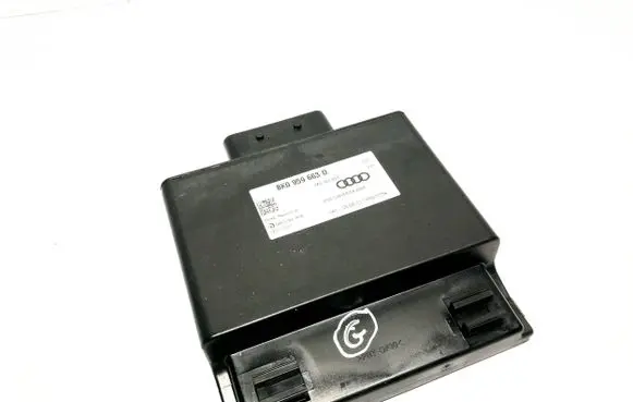Audi A6 S6 C7 4G Power management control unit 8K0959663D 8K0959663 120011987