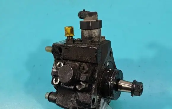 KIA Ceed Fuel injection high pressure pump 0445010124 IMPRK1585129