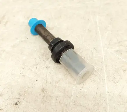 Mercedes-Benz S W126 Fuel injector 0000785723 A0000785723 0437502035