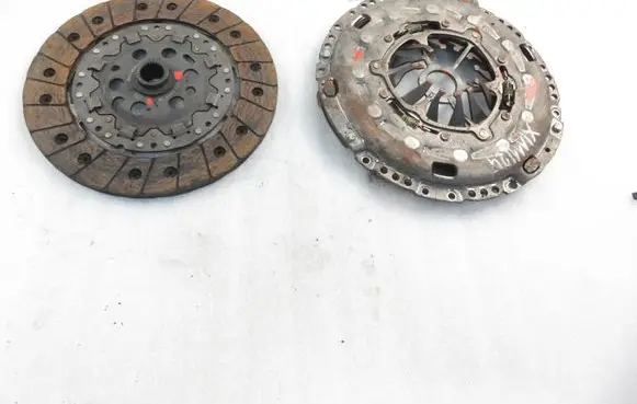 Audi A3 S3 8P Clutch set kit 323064110