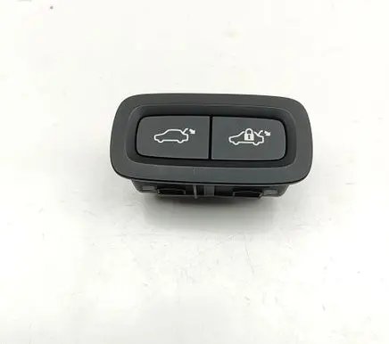 Volvo XC90 Tailgate/boot open switch button 31674801