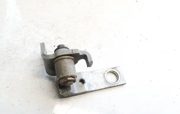 Ford S-MAX Rear door lower hinge a046575