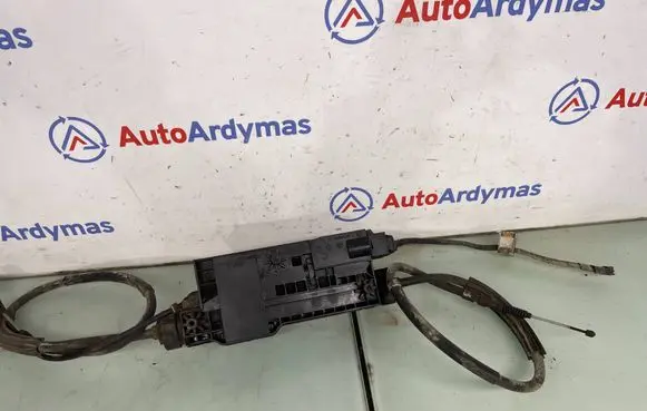 BMW 5 GT F07 Hand brake/parking brake motor 6797790 34436797790 6874219
