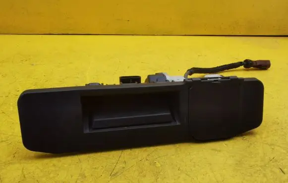 Mercedes-Benz A W177 Tailgate handle with camera A0997500700 A0009056206