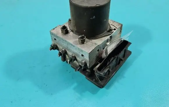 Renault Scenic II - Grand scenic II ABS Pump 0265234636 IMPRK1601373