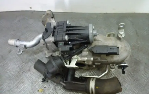 Volvo C30 EGR valve cooler VP9PLH19206AF