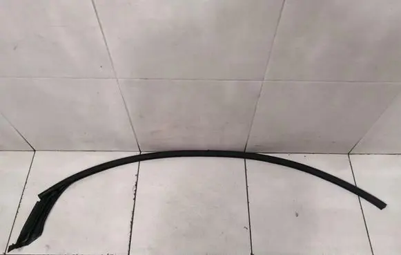 Tesla Model X Front door rubber seal 103214700C