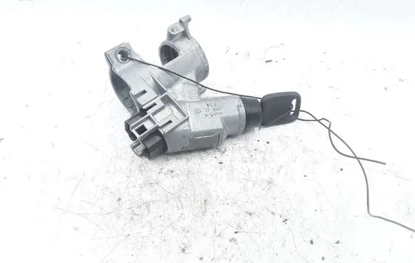 Volkswagen Golf II Ignition lock 357905851