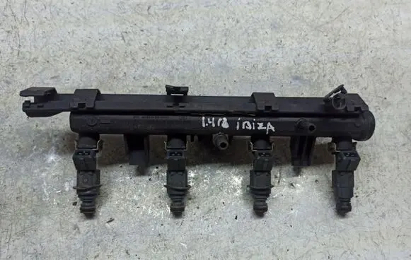 Seat Ibiza II (6k) Fuel main line pipe 030133319AA