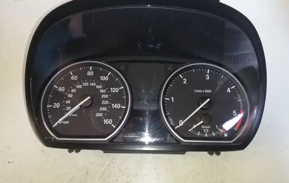 BMW 1 E81 E87 Speedometer (instrument cluster) 1024985 9187049