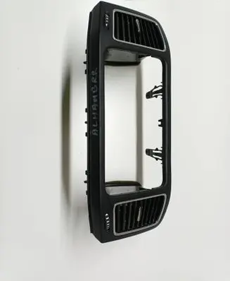Seat Alhambra (Mk2) Dash center air vent grill 7N0858069D 80G0780