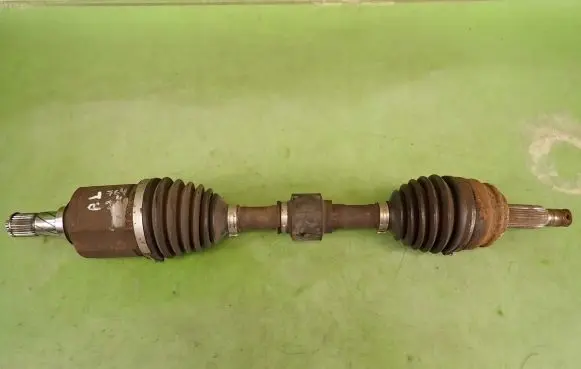 Dodge Caliber Front driveshaft P05085220AC