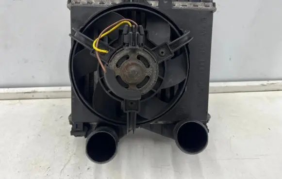 Smart ForTwo I Intercooler radiator 0003127V009 9050636