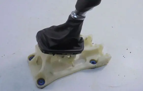 Hyundai i30 Gear shifter/selector 437002R110