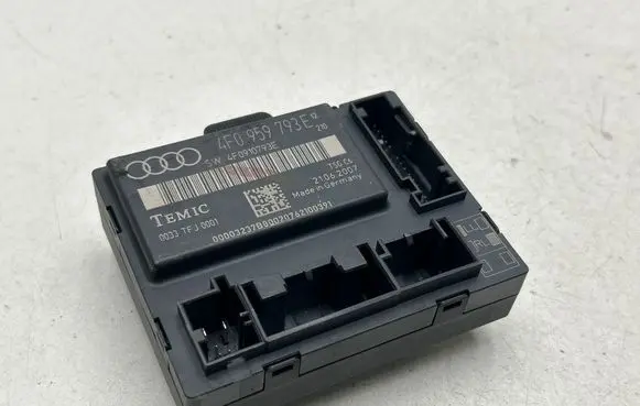 Audi A6 S6 C6 4F Door control unit/module 4F0959793E 4F0910793E 0033TFJ0001
