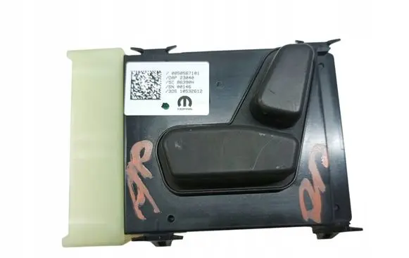 Alfa Romeo Tonale Seat control switch 0050567101