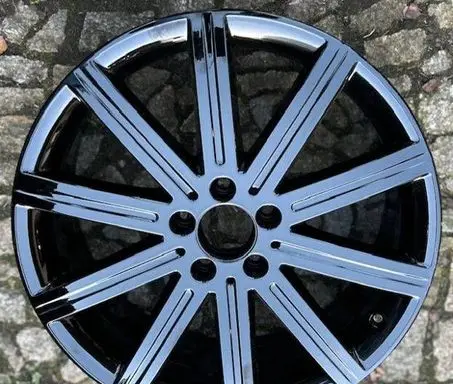 Mercedes-Benz V Class W447 R19 alloy rim 4474015600