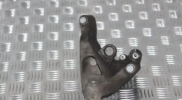 Volkswagen Crafter Engine mounting bracket 076199307