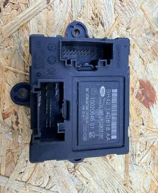 Jaguar XF X250 Door control unit/module BH4214D618AA