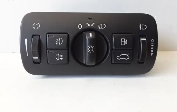 Volvo V70 Light switch 30739415