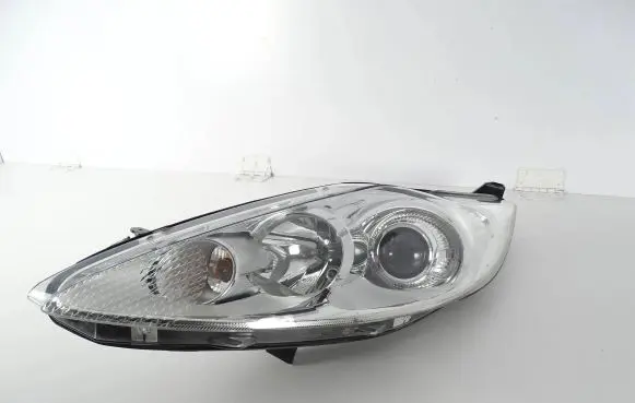 Ford Fiesta Headlight/headlamp 8A6113W030CH 1EL24704505