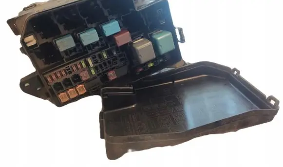 Toyota RAV 4 (XA30) Fuse box set 82662-42190
