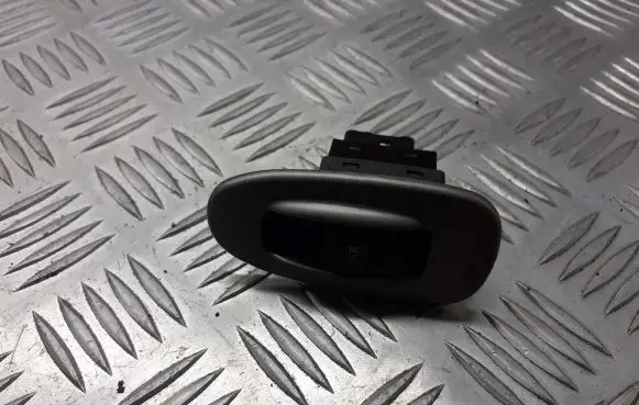 KIA Shuma Quarter vent window switch BRAK