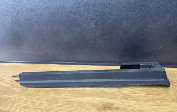 Volvo XC90 Front driver seat rail trim 30662554