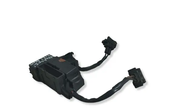 Opel Vectra C Coolant fan relay 1379131