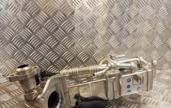 BMW 5 GT F07 EGR valve cooler 11538511761