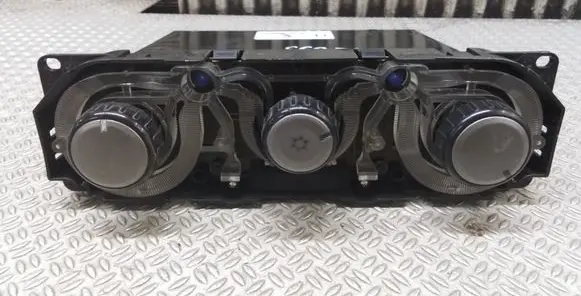 Mitsubishi Grandis Climate control unit CAA502A050F