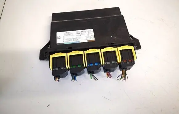 Ford Mondeo MK IV Comfort/convenience module 7s7t19g481de