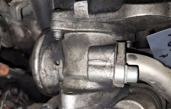 Mitsubishi Grandis EGR valve
