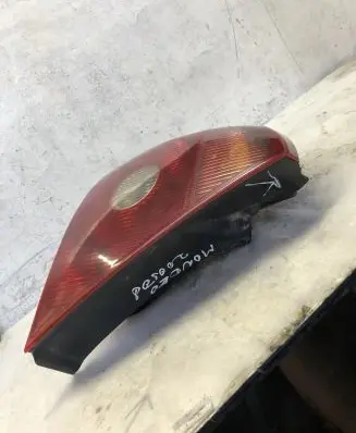 Ford Mondeo Mk III Rear/tail lights 13405A