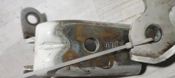 KIA Rio Front door hinge set 