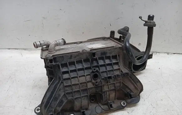 Volkswagen PASSAT B6 Intake manifold 03C129711AD