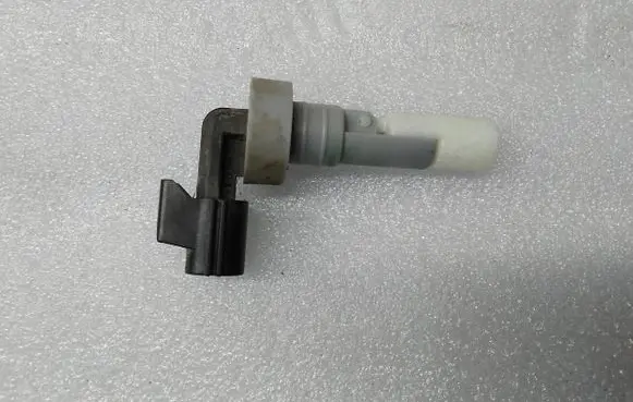 Volvo V60 Windshield washer fluid level sensor 30747402 AV6110K888AA