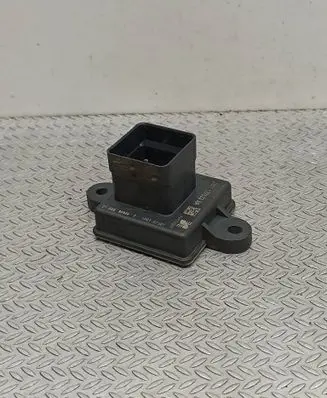 Ford Transit Custom Glow plug pre-heat relay JX6112B533AA